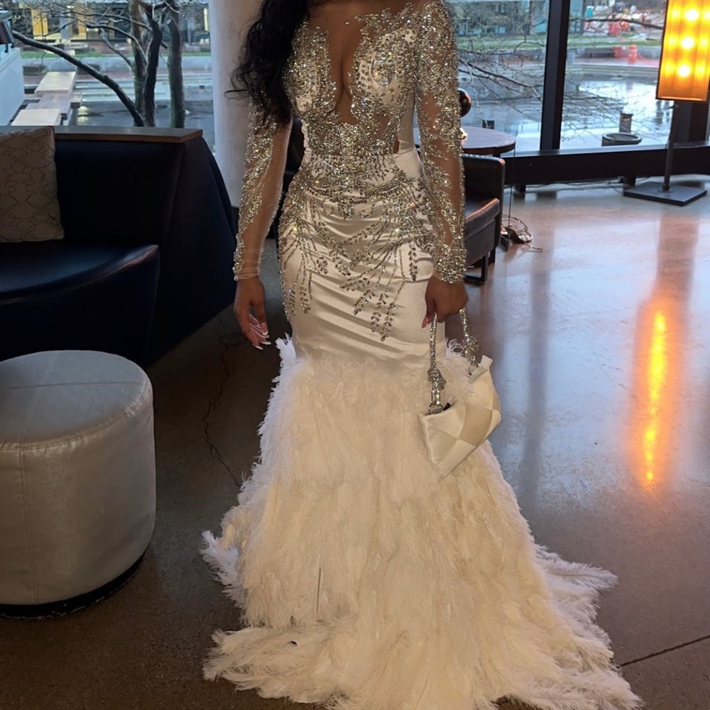 White Dress my daughter wore ONCE to prom.
